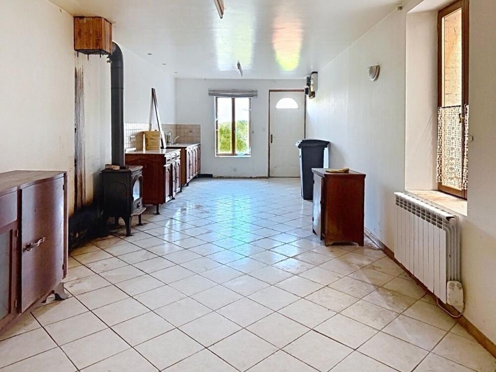 Maison à rénover 3 pièces, 2 ou 3 chambres à Sexey-aux-Forges