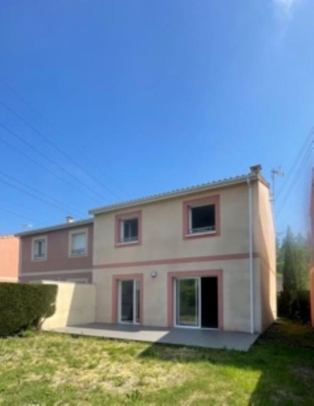 MAISON FAMILIALE AVEC GRAND JARDIN RARE À LA LOCATION ! Libre au 1er Août 4 Pièces à Louer - Bouliac (4 allées Sylvestre)