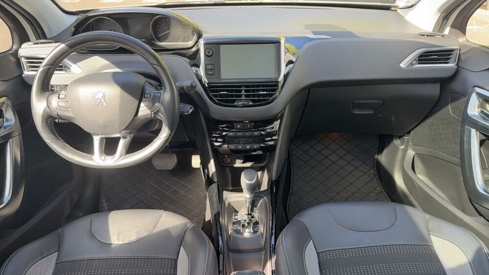 2008 1.2 PureTech 110 EAT6 Allure - Automatique 2016 occasion 94000 Creteil