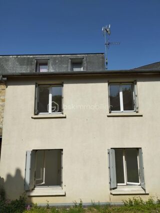  Immeuble � vendre 9 pi�ces 163 m�