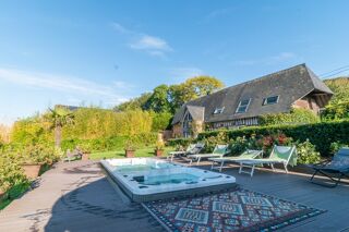  Maison  vendre 8 pices 180 m