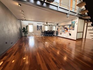  Duplex/triplex à vendre 5 pièces 136 m²