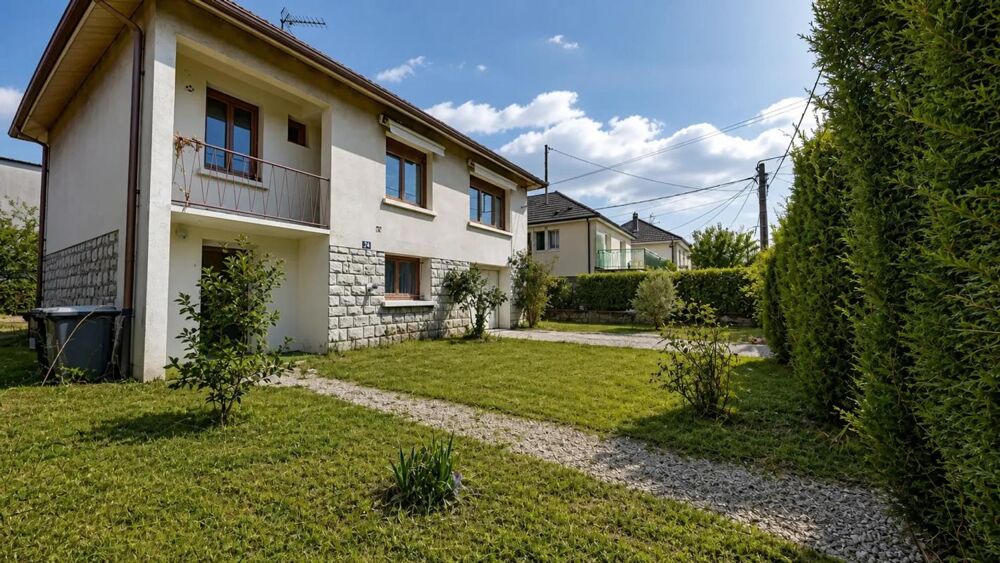 Maison de 4 pièces de 67 m² à Brive-la-Gaillarde