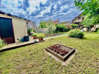  Maison à vendre 8 pièces 163 m²