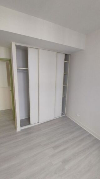  Appartement à louer 2 pièces 40 m²