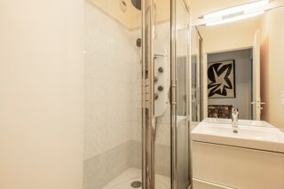  Appartement � vendre 15 + pi�ces 85 m�