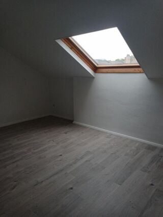  Appartement à louer 2 pièces 46 m²