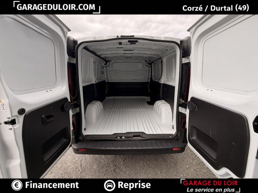 Trafic III FG CF L1H1 2T8 Blue dCi 150 EDC 2023 occasion 49140 Corz&eacute;
