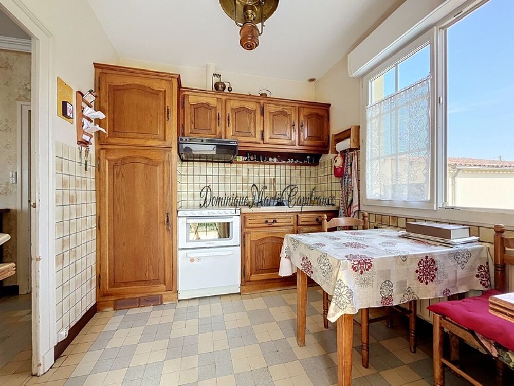 Maison à vendre 4 pièces LHOMME (72)-Maison de plain-pied à réinventer  Petit prix, emplacement idéal au coeur de Lhomme !