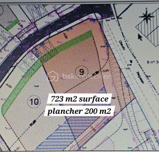  Terrain à vendre 723 m²