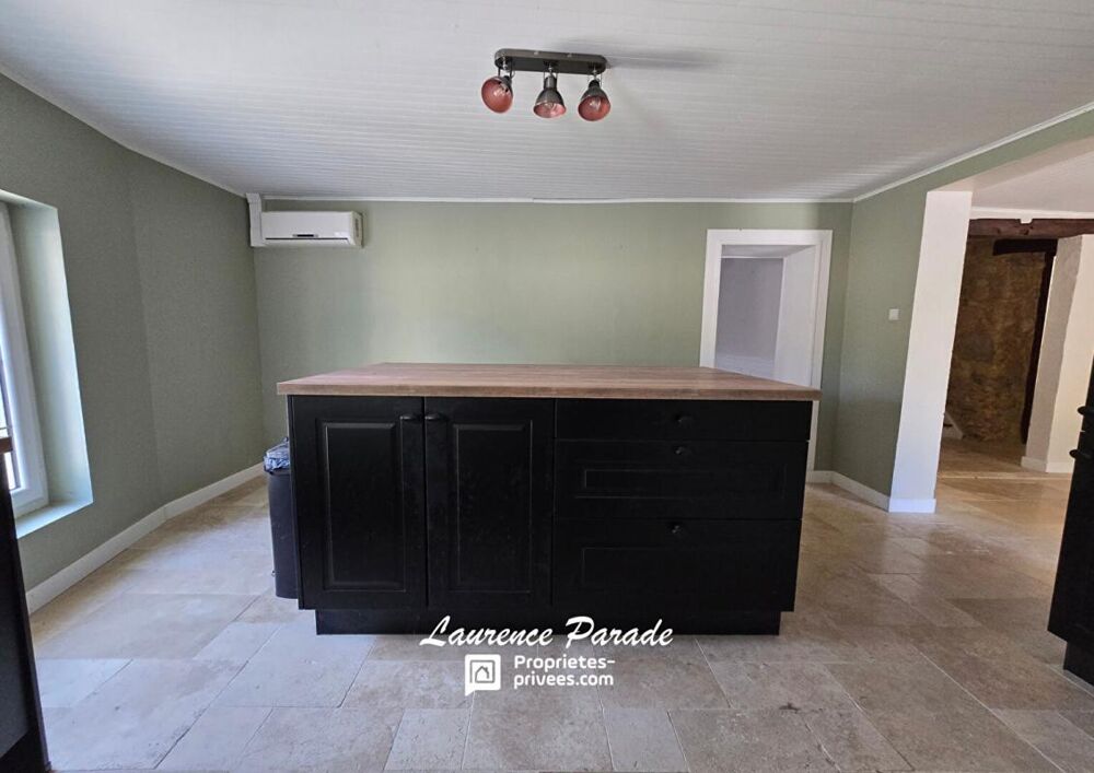 Maison 158m² en pierre, dépendance , terrain, ruisseau
