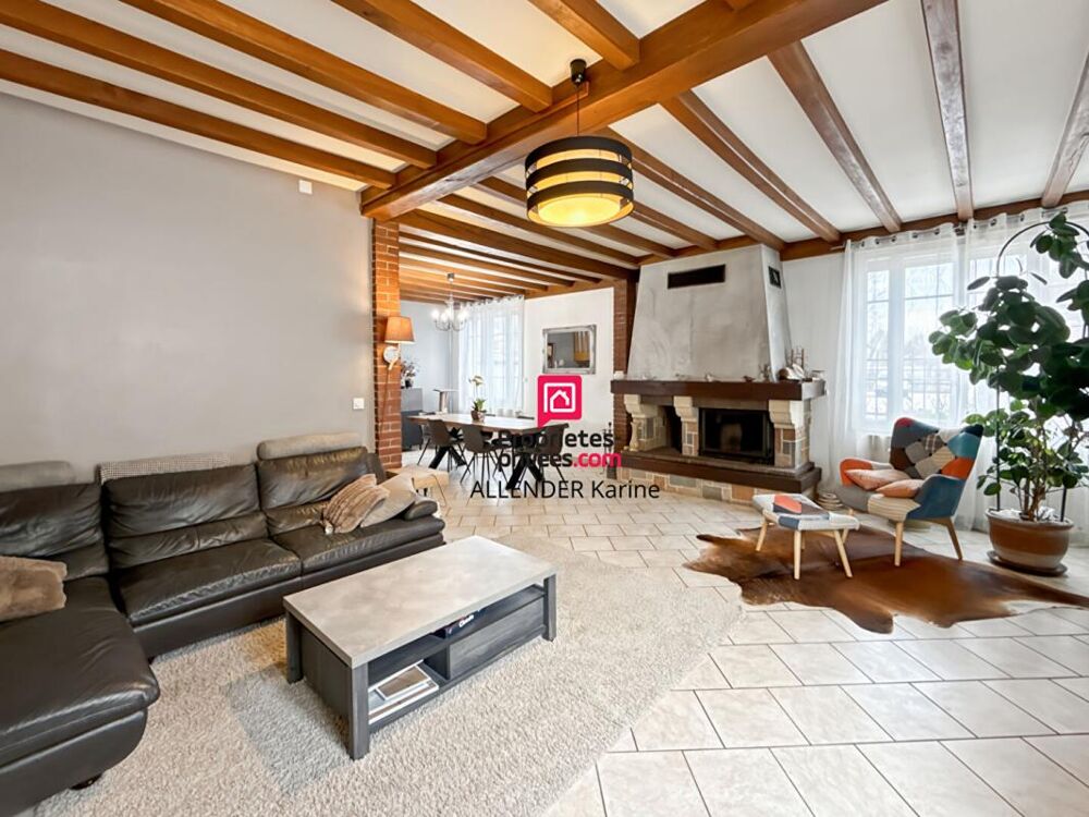 Maison Saint Clement 7 pièce(s) 190 m2