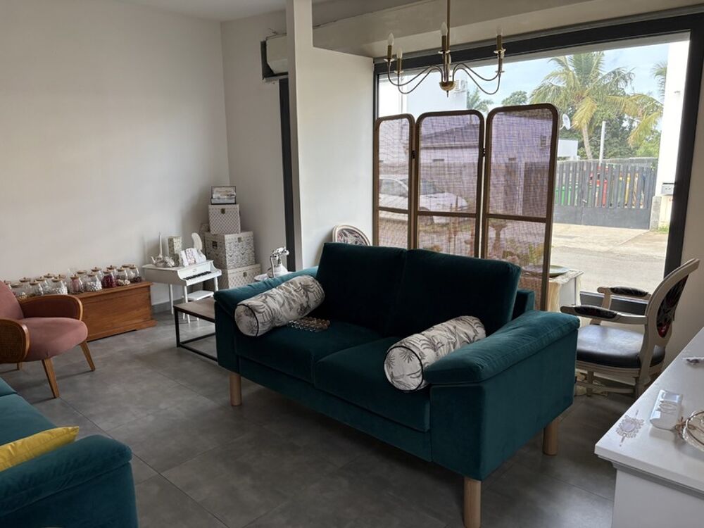 Vente Maison Ensemble Immobilier de 110 m² : Habitation, Usage Pro & Rendement Locatif (Clé en main) La riviere
