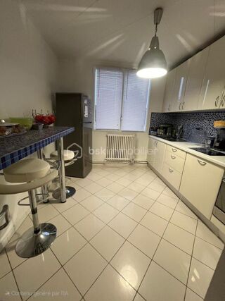  Appartement � vendre 5 pi�ces 99 m�