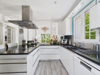  Maison � vendre 8 pi�ces 263 m�