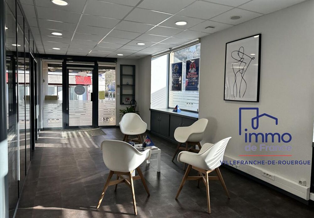 Vente Immeuble Immeuble de rapport de 520 m², 525  /m², 3 locaux professionnels + 4 appartements Villefranche de rouergue