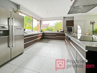  Propri�t�/ch�teau � vendre 126 m�