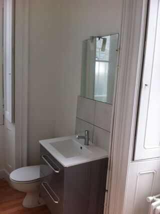  Appartement à louer 3 pièces 92 m²