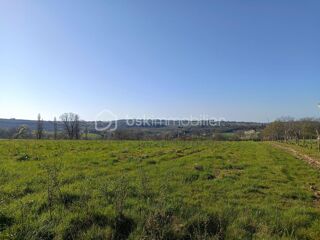 Vente Terrain ? Plus d'un hectare de liberté à Nailhac : Terrain XXL avec double zone constructible ! Nailhac