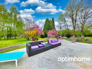  Villa  vendre 11 pices 296 m