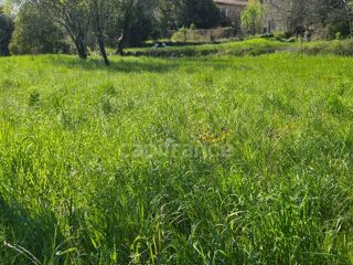  Terrain à vendre 892 m²