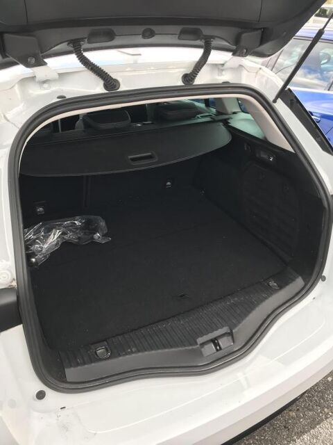 M&eacute;gane E TECH PLUG IN 160 HYBRID INTENS 2021 occasion 38160 Chatte