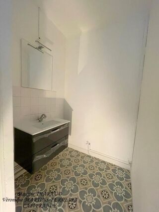  Appartement à louer 2 pièces 43 m²