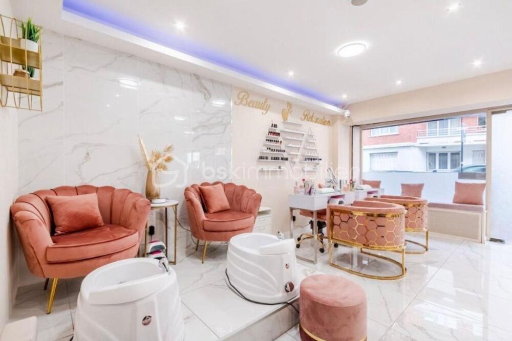   FOND DE COMMERCE /INSTITUT DE BEAUTE / COIFFURE ET ESTHETIQUE DE 41 M2 