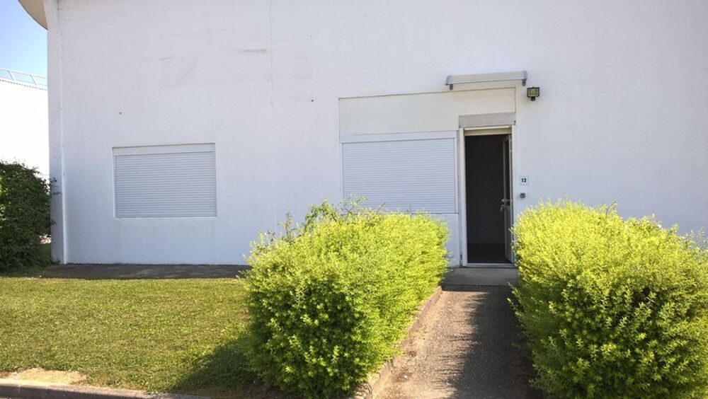   Local/bureau à louer CHAMBERY (73) 80 m² 