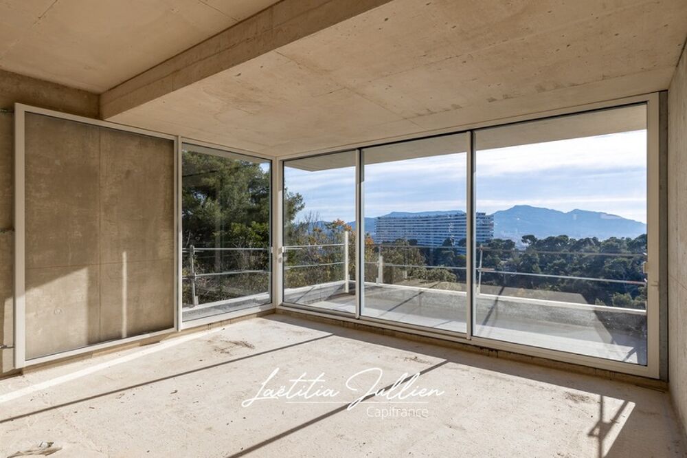   Marseille 8