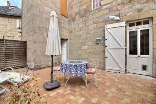  Maison  vendre 7 pices 230 m