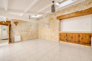  Maison à vendre 12 pièces 239 m²