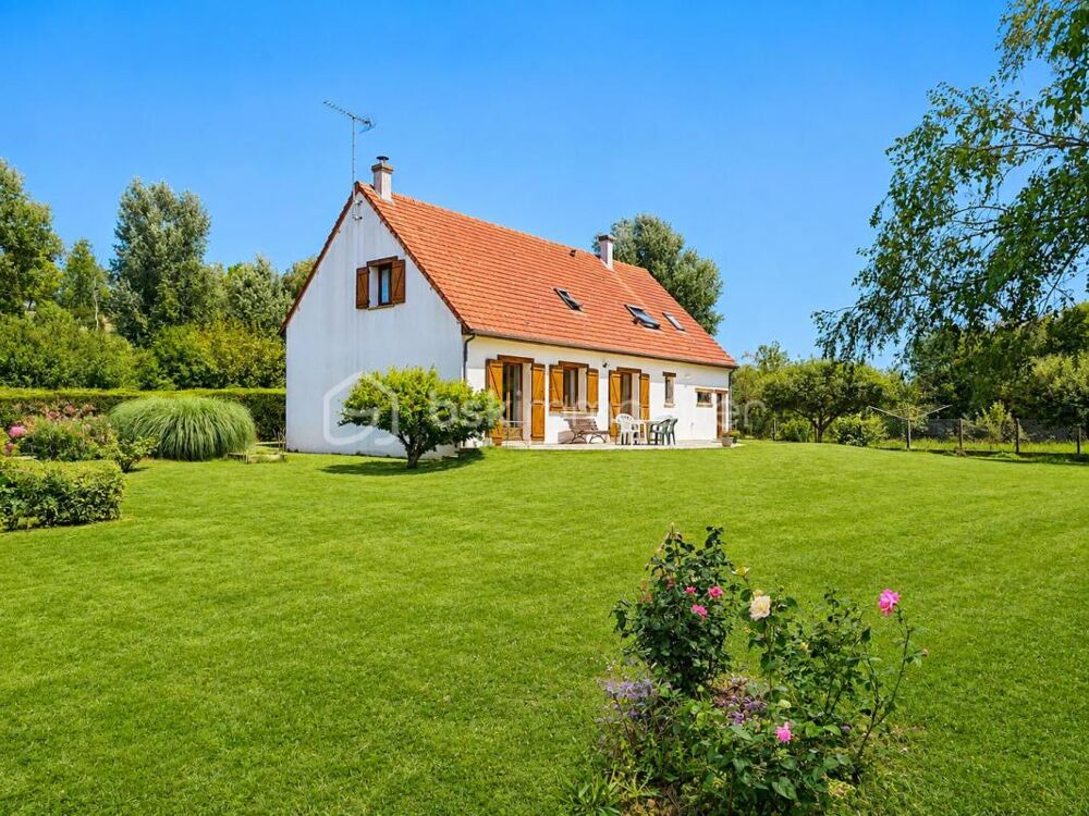 Maison 6 pièces  143 m²  4 chambres  Parc paysager de 1 700 m²