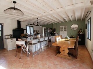  Maison � vendre 8 pi�ces 204 m�