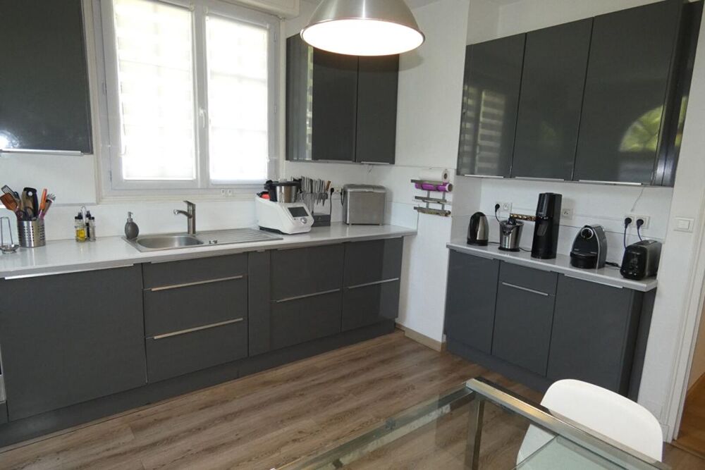 Belle maison 5 chambres - parfait état - proche commerces et écoles à pied