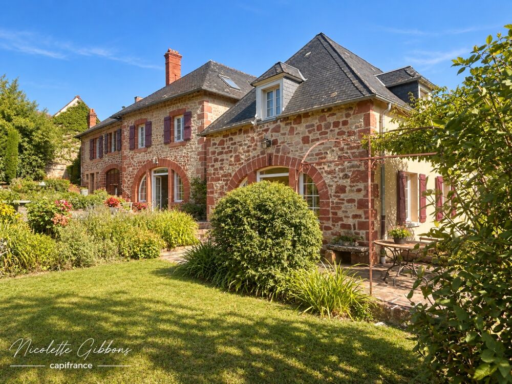 Vente Propriété/Château EXCLUSIVITÉ – BELLE DEMEURE DE CARACTÈRE AVEC GRAND PARC ET PISCINE AU CŒUR DE MEYSSAC Meyssac