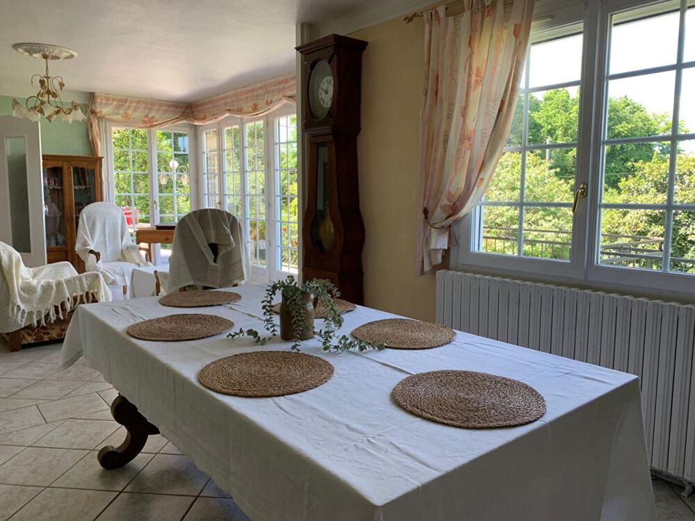 Vente Maison Maison 99 m2 avec sous sol et grand ardin arboré Treis sants en ouche