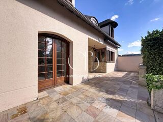  Maison � vendre 8 pi�ces 200 m�