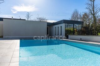  Maison à vendre 8 pièces 228 m²