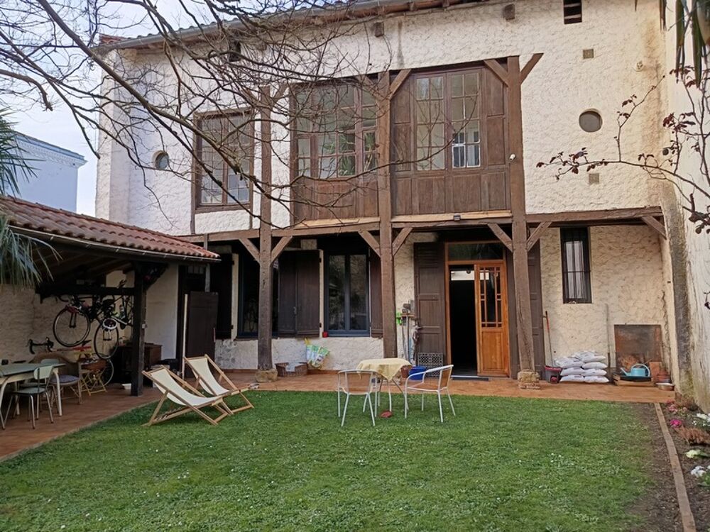 Maison 5 pièces 150 m² · à Aire sur L Adour · 150 m² · 252 000 €