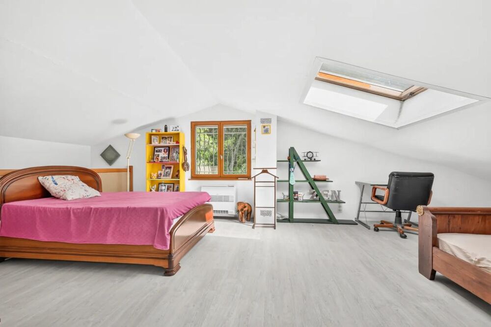 Vente Maison Maison de 7 pièces de 200 m² à Châteauneuf-de-Gadagne Chateauneuf de gadagne