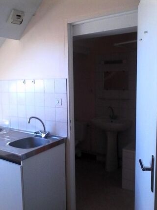  Appartement à louer 1 pièce 20 m²