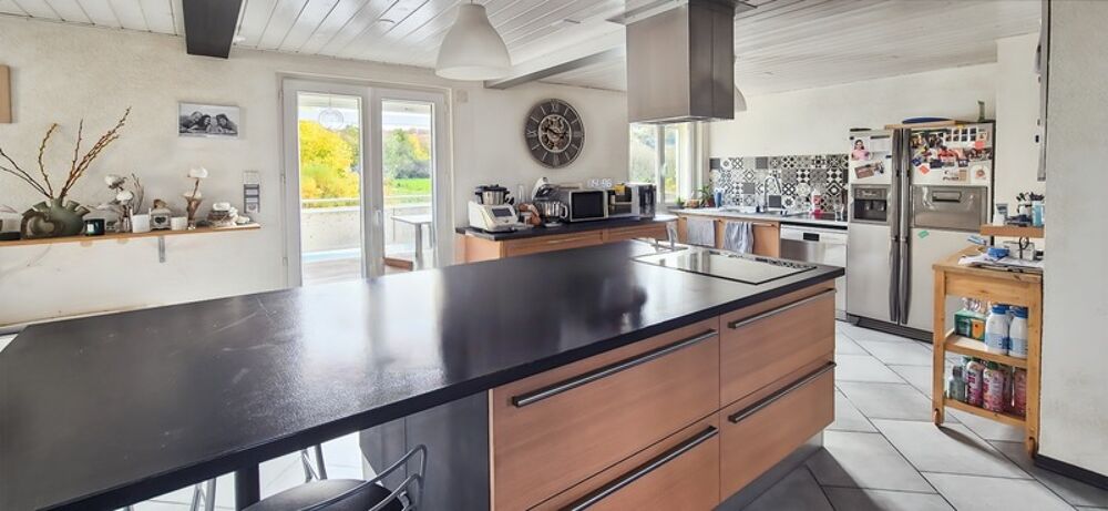 Vente Maison 90100 FLORIMONT - MAISON 8 PIECES - 5 CHAMBRES - PISCINE - 2 GARAGES - DPE B en 2026 Florimont