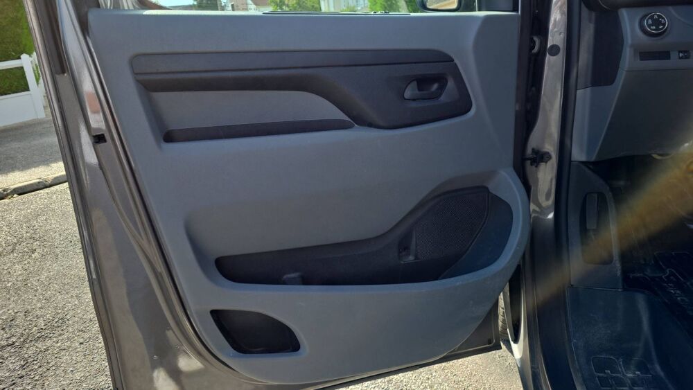 Proace 2.0 D-4D 177 BVA6 Business 2019 occasion 27140 Gisors