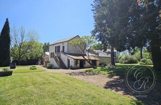  Propriété/château à vendre 15 + pièces 409 m²