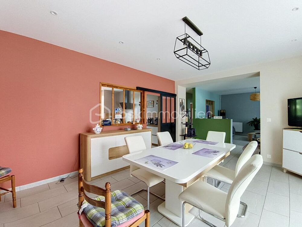 BELLE MAISON FAMILIALE