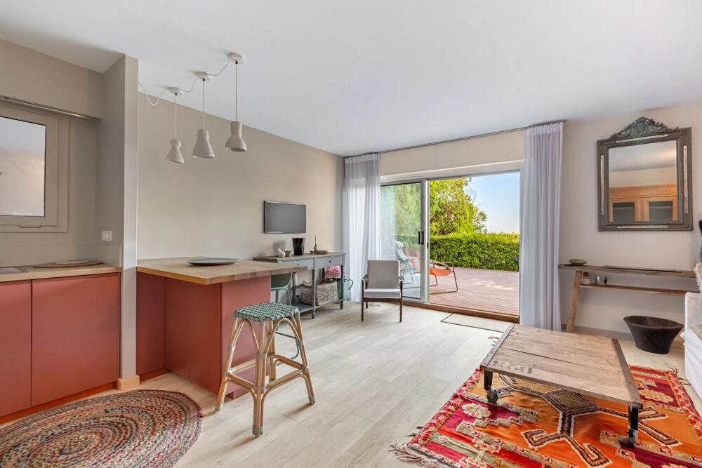 Cannes Appartement 3 pièces Superbe Terrasse Vue Mer - 54 m²