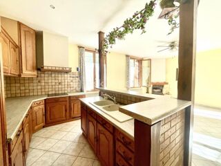  Propri�t�/ch�teau � vendre 5 pi�ces 135 m�