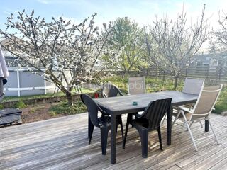  Chalet � vendre 4 pi�ces 130 m�