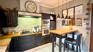  Maison  vendre 6 pices 180 m